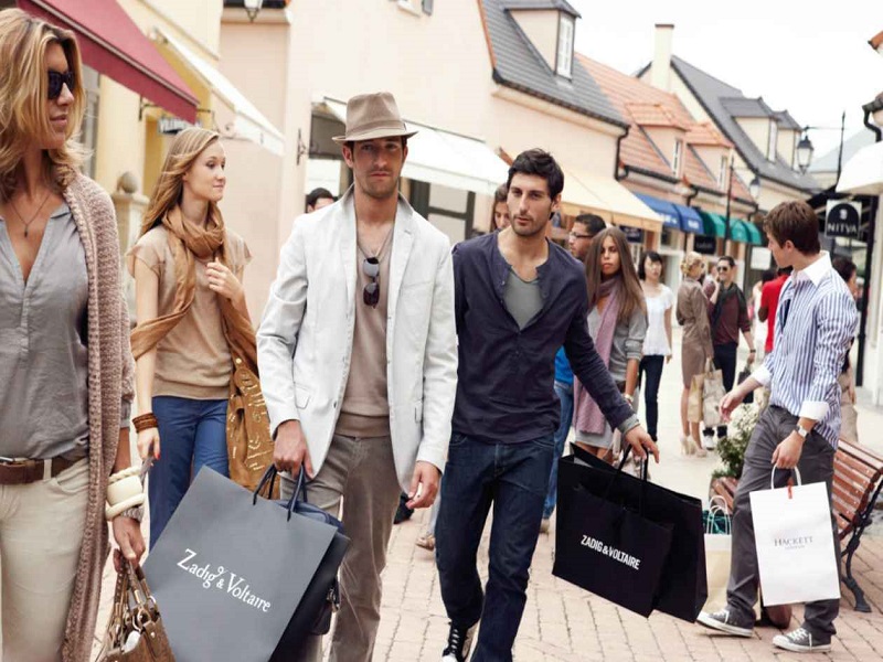 巴黎购物山谷购物村