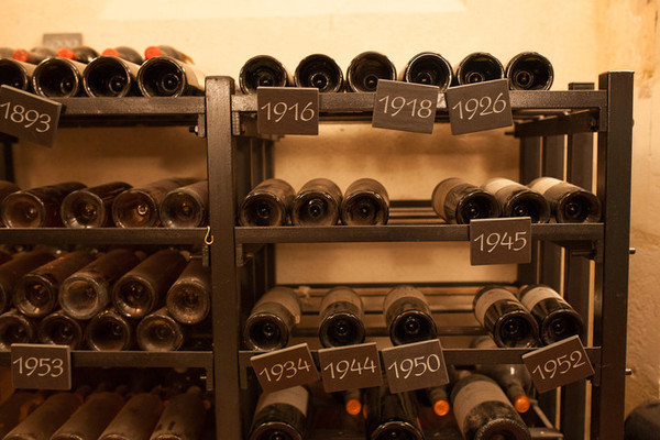 城堡的地下酒庄