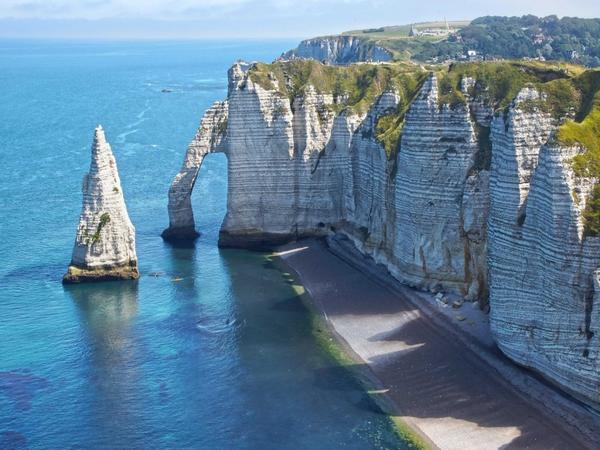 cliffs-at-etrerat-france-1024x768