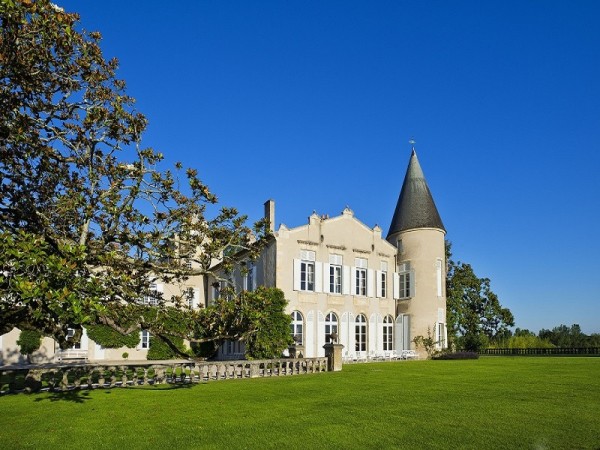 Lafite-Rothschild-Copyright.-F.-Poincet