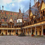 beaune-hospital-800x600