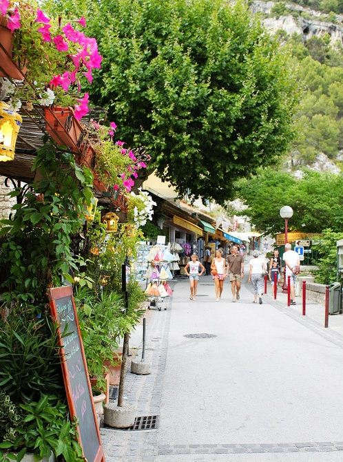 fontaine-de-vaucluse_09