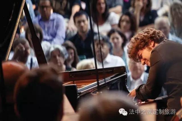 普罗旺斯阿维尼翁