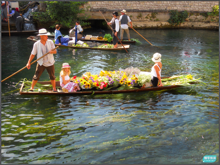 普罗旺斯旅游-法国小镇